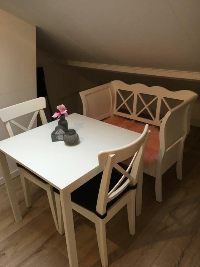House Apartment *